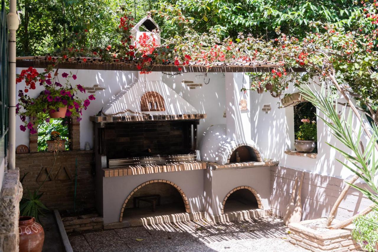 Pepi'S House Daire Artemida  Dış mekan fotoğraf